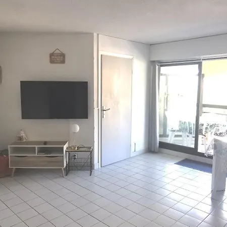 Location *