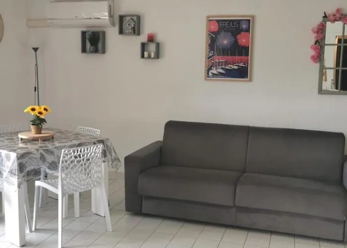 Apartment Location Fréjus