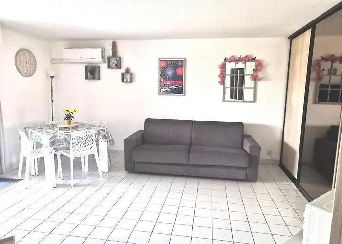 Apartment Location *